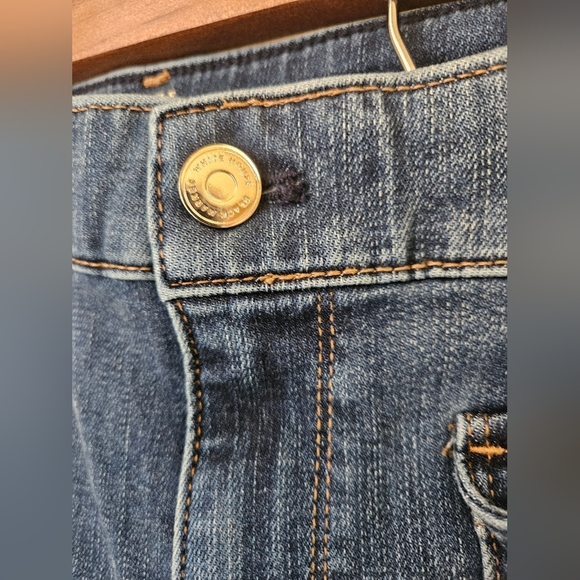 White House Black Market ,Size 16L The Boot Crop Women's Blue Jeans. - Picture 8 of 11